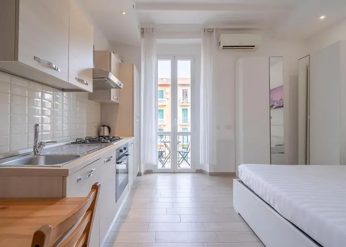 Napoli شقة ميلان