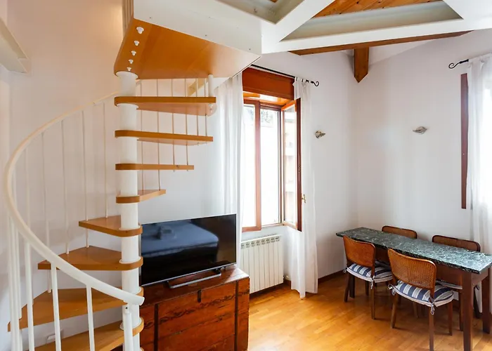 Ingegnoli1 Bright Floor By Hospity Milán