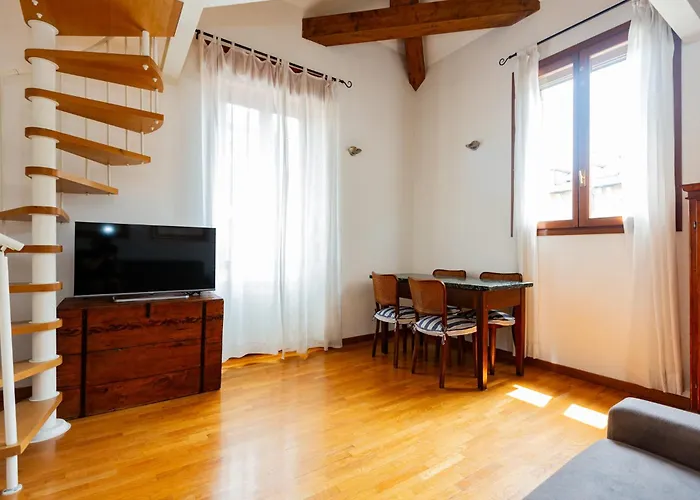 Ingegnoli1 Bright Floor By Hospity Apartamento