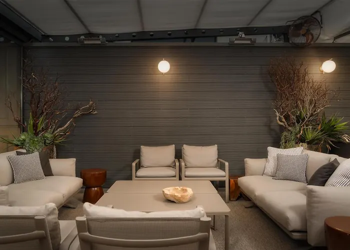 Worldhotel Casati 18