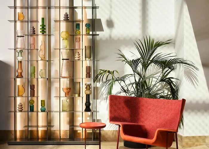 Milan Suite Hotel Отель Милан