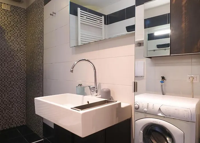 Apartman Primopiano - Schiaparelli A Flat