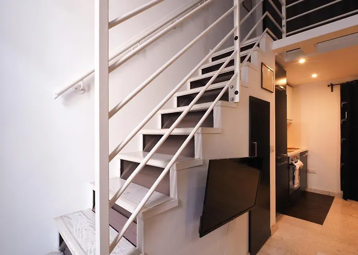 Apartment Primopiano - Schiaparelli A Flat