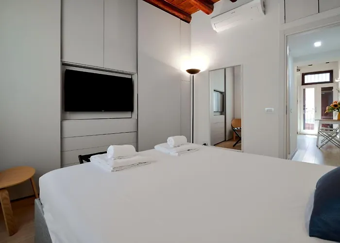 Apartment Bramante In Brera Milan
