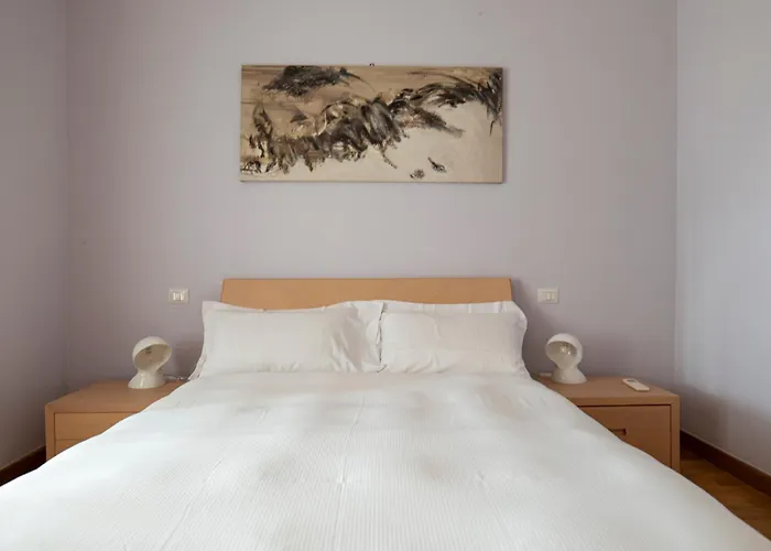 Dream Garden Center On Subway 10 Guest Apartmán *