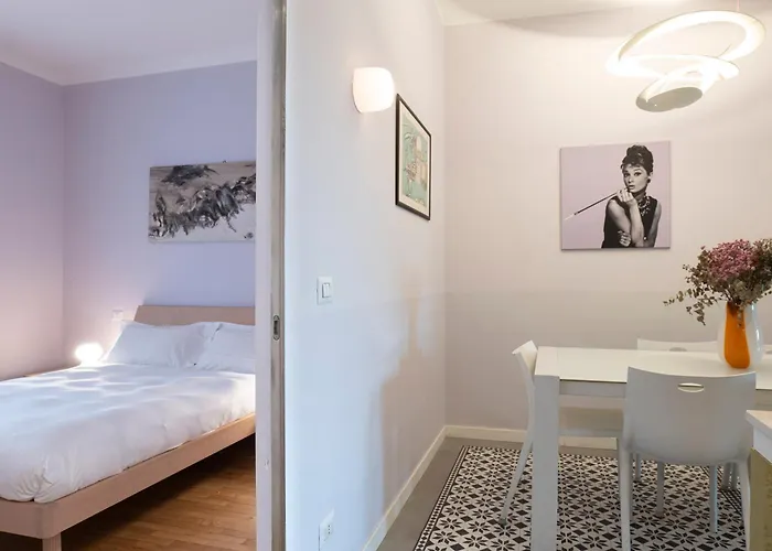 Dream Garden Center On Subway 10 Guest *