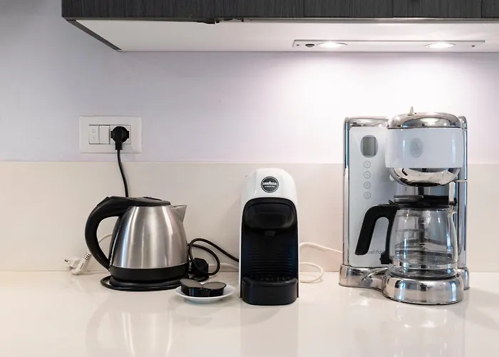 Dream Garden Center On Subway 10 Guest Apartmán *