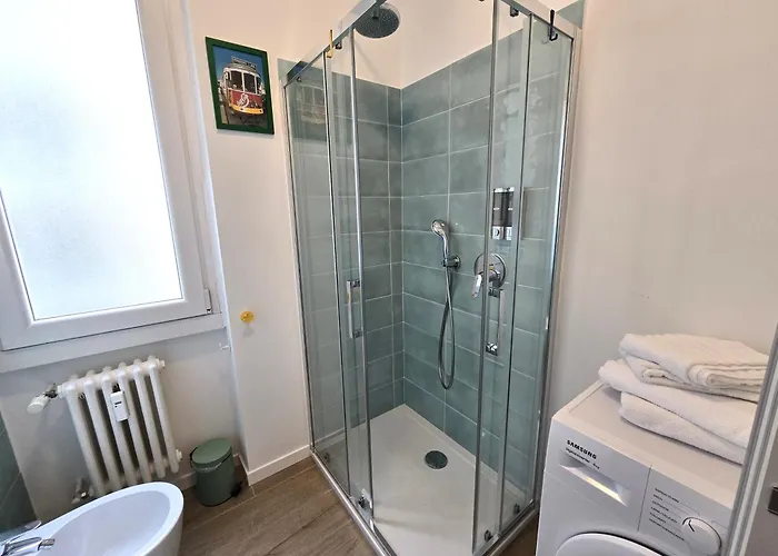 M4 - Private Garage - Linate Airport - Self Checkin - Lomellina - Milanoflats *