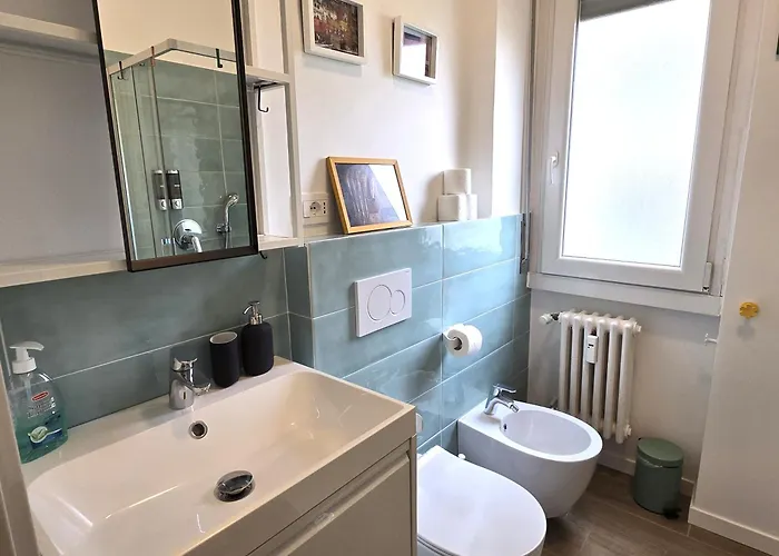 M4 - Private Garage - Linate Airport - Self Checkin - Lomellina - Milanoflats Apartmán *