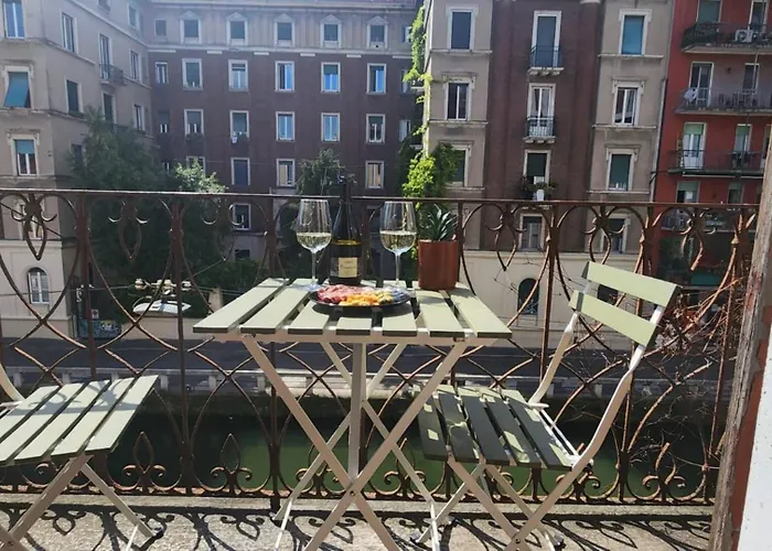Navigli Darsena - Luxury With Balcony *