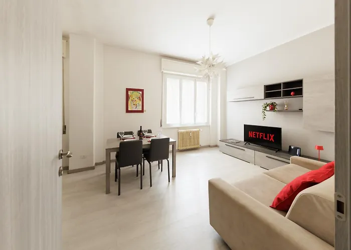 Comfort House Vicino Metro M4 Duomo Navigli San Siro 아파트 *