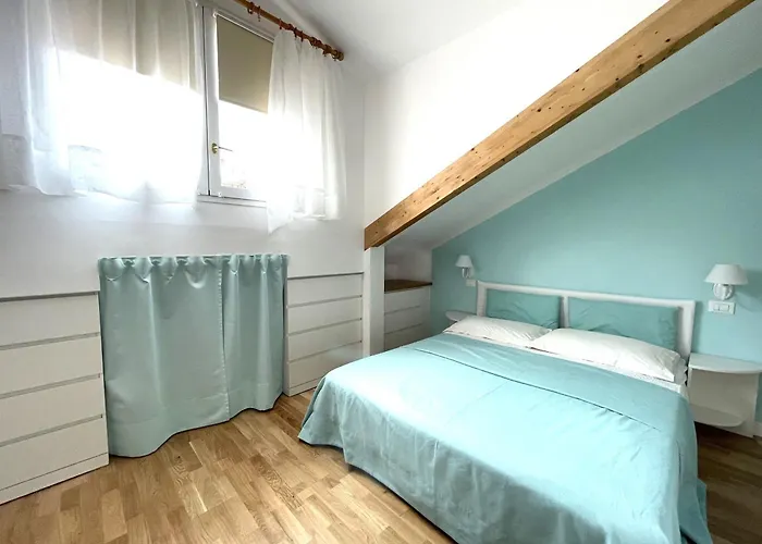 Mansarda Con Terrazzo Centralissima Apartmán Milán