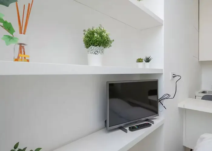 I-host Tiny - Marghera * מילאנו