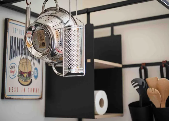 Navigli With Terrace - Walk To Bocconi, Iulm & Darsena Appartamento