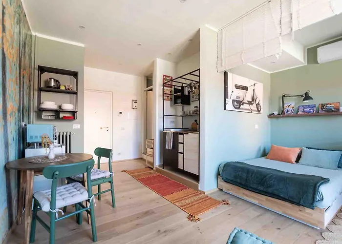 Navigli With Terrace - Walk To Bocconi, Iulm & Darsena Appartamento *