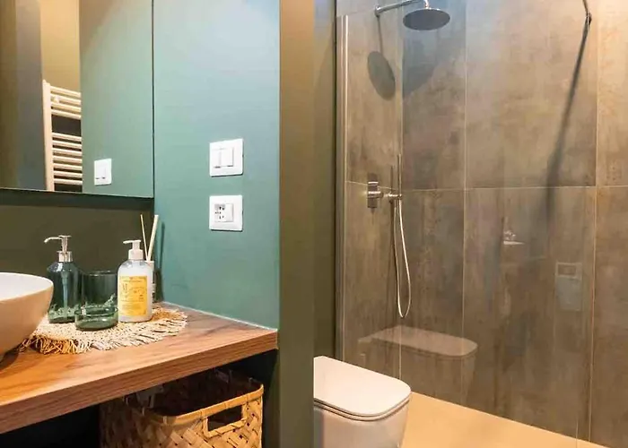 Navigli With Terrace - Walk To Bocconi, Iulm & Darsena Appartamento Milano