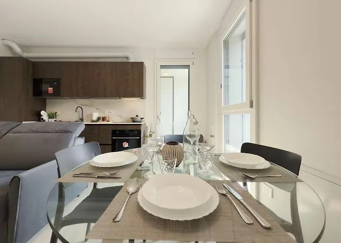 Homeby - Casa Raffaele