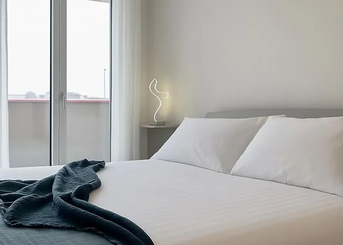 Homeby - Casa Raffaele *