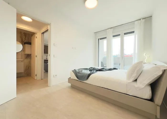 Homeby - Casa Raffaele Apartament *
