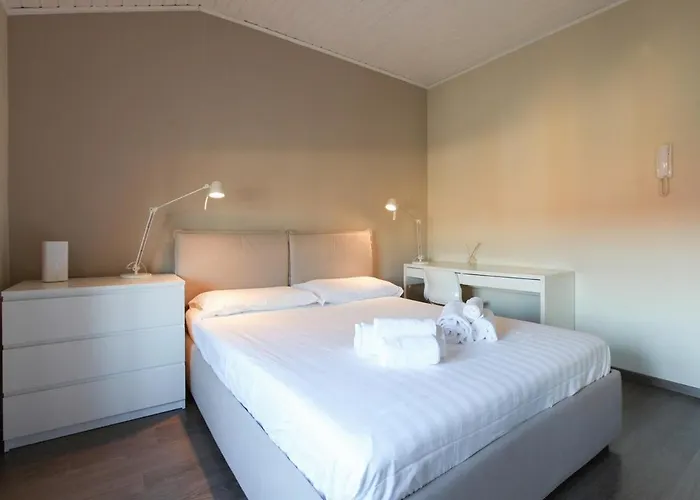 Charming In The Heart Of Navigli Appartamento