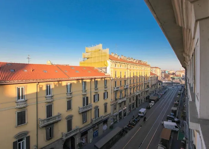 Charming In The Heart Of Navigli 米兰