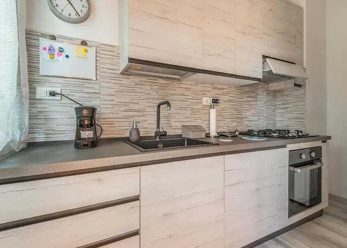 Affori Nest-up 4 Pax Wi-fi Apartament *