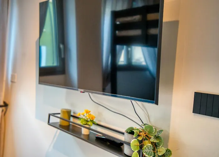 Appartement Hozyhome Strategica Soluzione In Fondazione Prada *