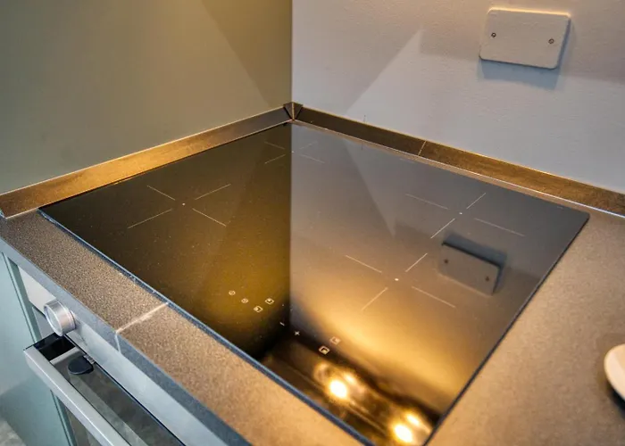 Hozyhome Strategica Soluzione In Fondazione Prada Appartement