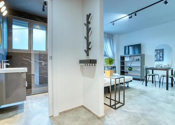 Hozyhome Strategica Soluzione In Fondazione Prada Milán