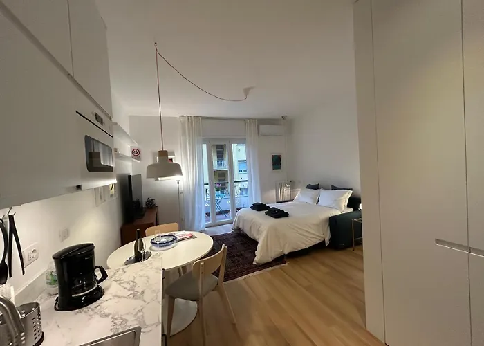 Emotion 716 E Sei A Casa! * Mailand
