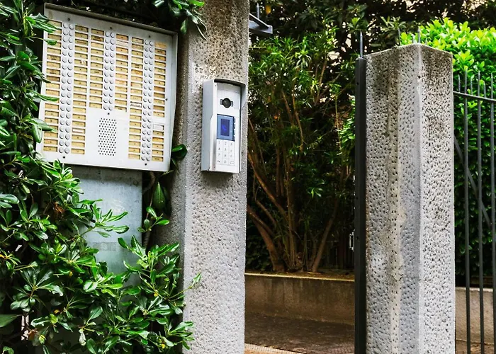 Emotion 716 E Sei A Casa! Milan