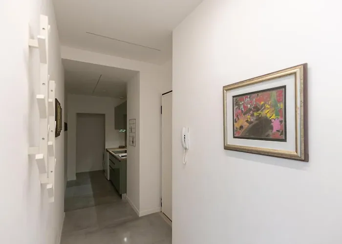 Two -rooms 10 Minutes Duomo By Metro * 米兰