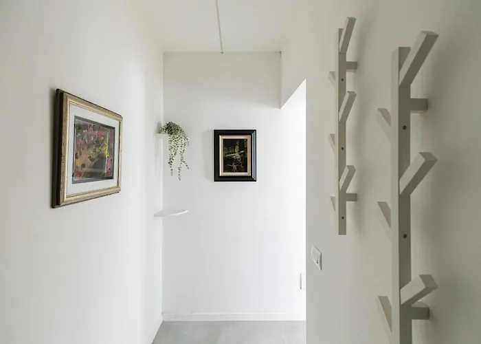 公寓 Two -rooms 10 Minutes Duomo By Metro *