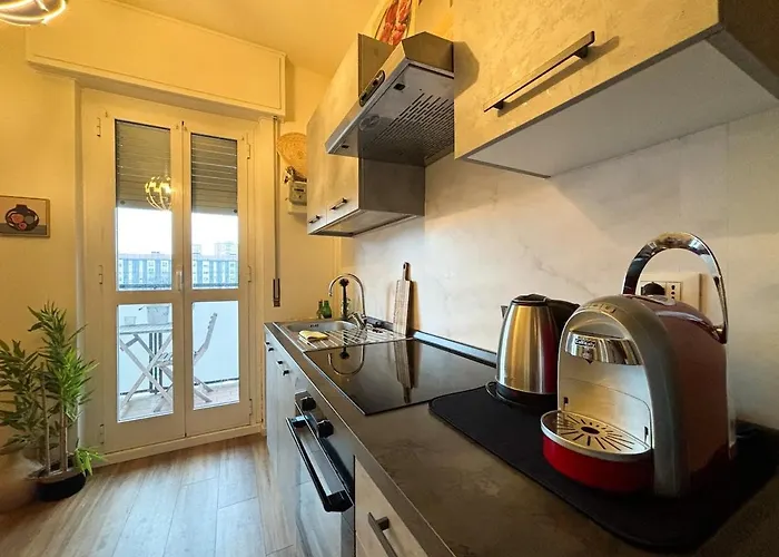 Near San Siro Stadium - Mi * 米兰