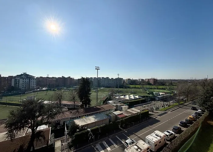 Near San Siro Stadium - Mi *