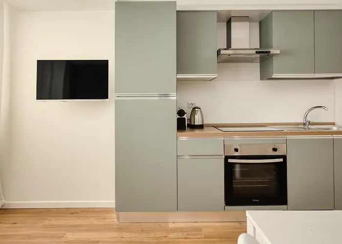 Daire Hostmate - - Imperia - Romolo Iulm