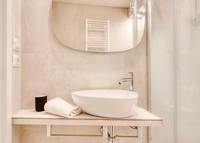 Daire Hostmate - - Imperia - Romolo Iulm