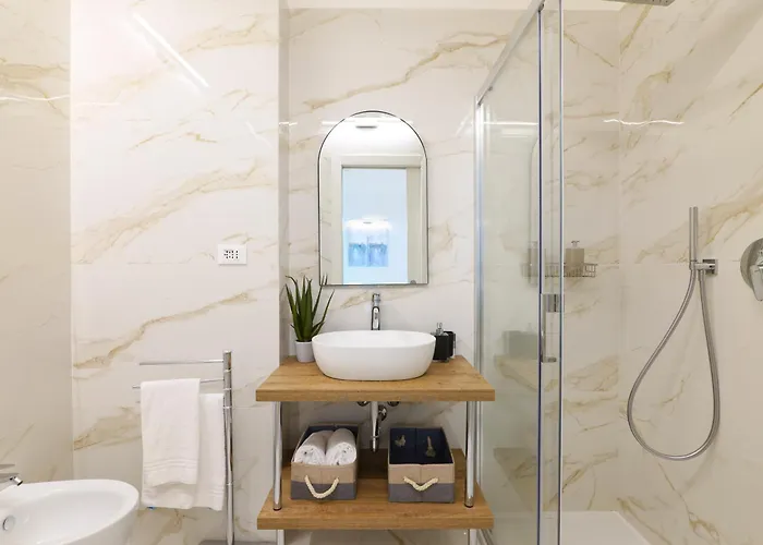 Duomo Luxury Tiffany With Balcony