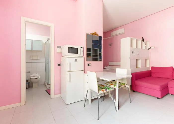 Appartement Guesthost - Isola Cosy Pink Milaan