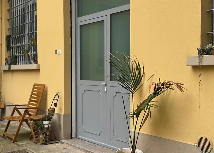 Апартаменты Reginamilanobnb In Porta Romana