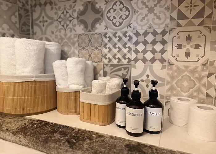 Апартаменты Reginamilanobnb In Porta Romana *