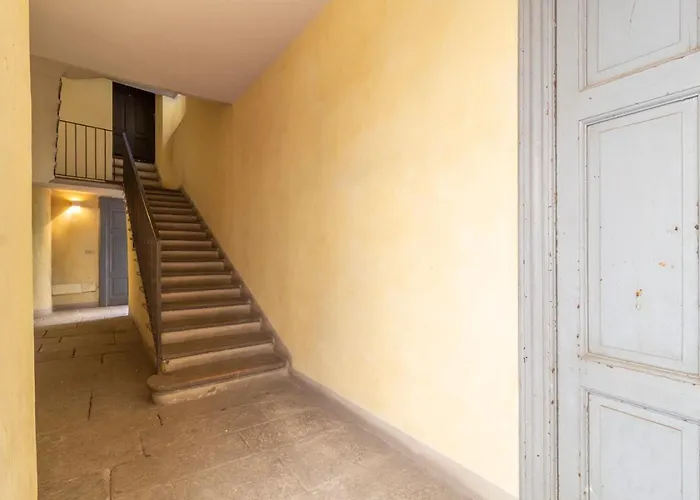 アパート Nel Cuore Di A 7 Min A Piedi Dal Duomo ミラノ