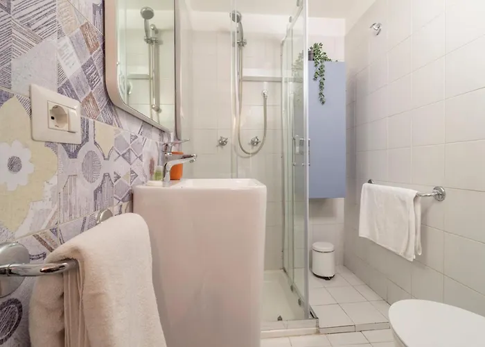 アパート Nel Cuore Di A 7 Min A Piedi Dal Duomo ミラノ