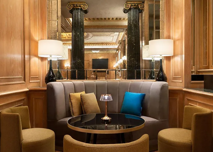 The Westin Palace, 酒店