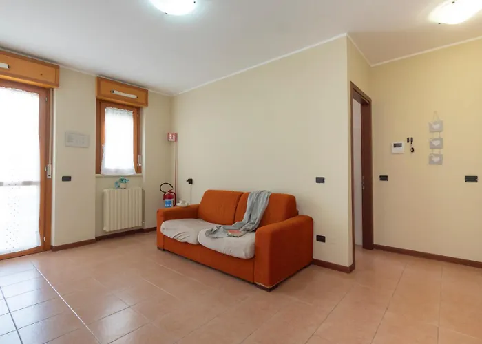 Spazio Breda - Free Parking, Private Garage, Metro M1, Balcony, 4 Guests *