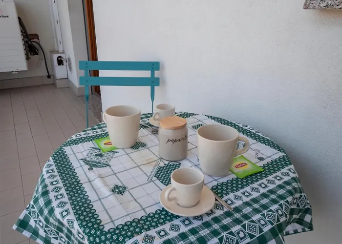 Spazio Breda - Free Parking, Private Garage, Metro M1, Balcony, 4 Guests Mediolan