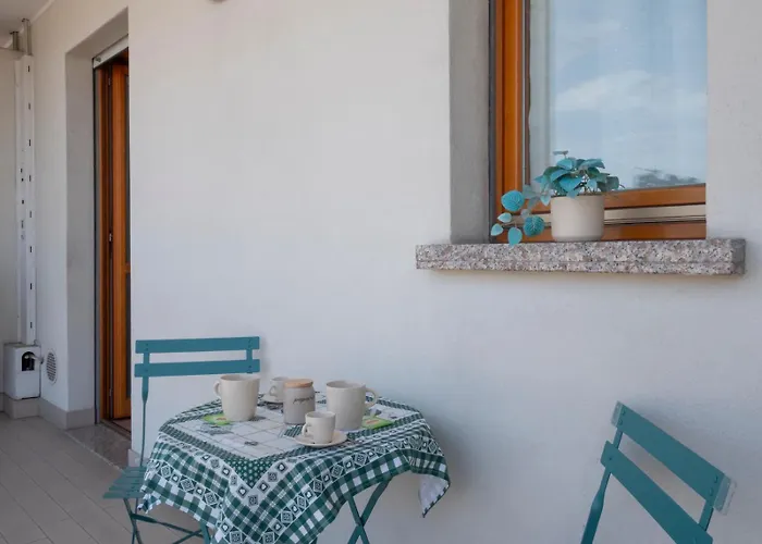 Spazio Breda - Free Parking, Private Garage, Metro M1, Balcony, 4 Guests Mediolan