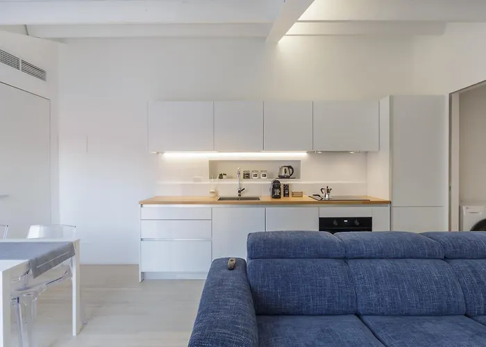 Apartament Duomo 10 Min Shopping Street Metro Loreto *