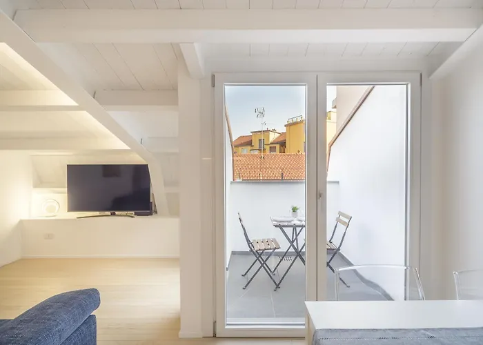 Apartament Duomo 10 Min Shopping Street Metro Loreto *