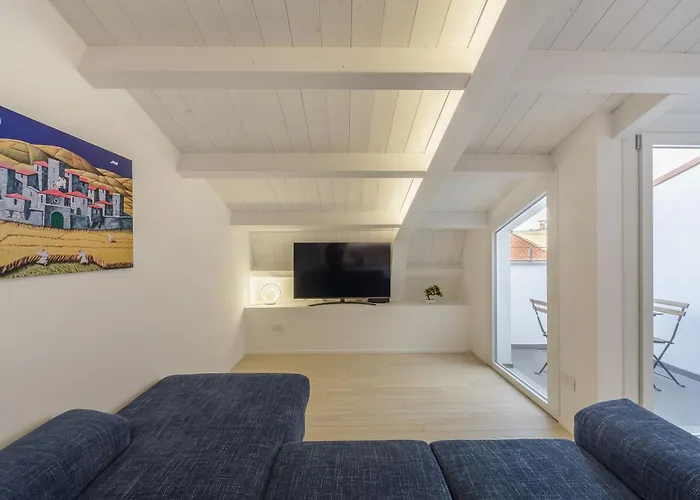 Duomo 10 Min Shopping Street Metro Loreto Apartament